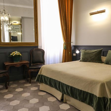 ローマ レジデンサ キー Bed & Breakfast エクステリア 写真